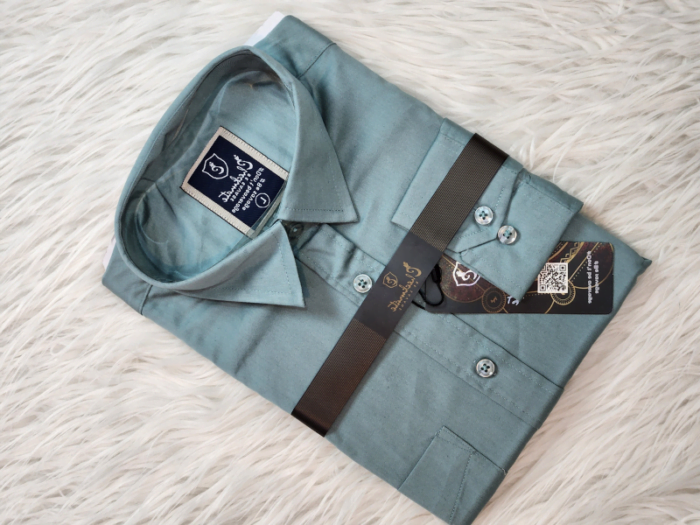 solid colour Shirt